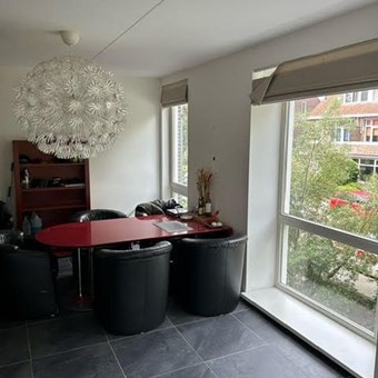 Breda, Valkenierslaan, 2-kamer appartement - foto 2