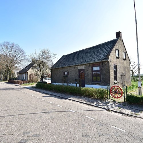 Made, Sluizeweg, vrijstaande woning - foto 1