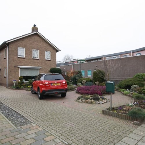 Zwolle, Eikenlaan, vrijstaande woning - foto 1