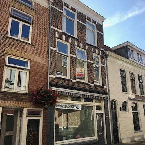 Kampen, Oudestraat, bovenwoning - foto 1